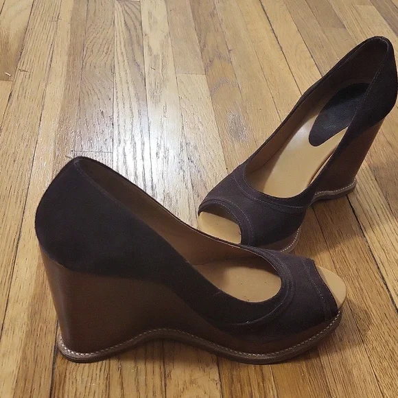 MK Brown suede wedges - Picture 4 of 4